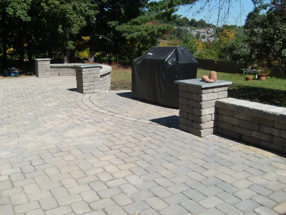 Expert yard maintenance in Englewood, NJ by Urban Green Landscaping Corp