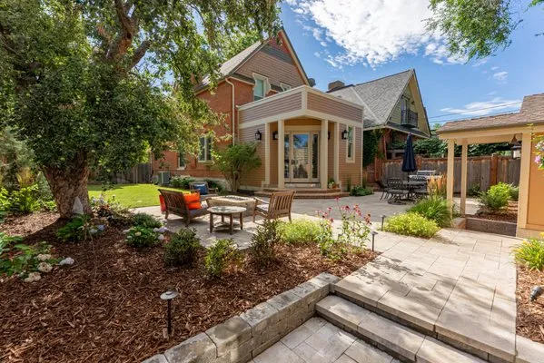 Urban Green Landscaping