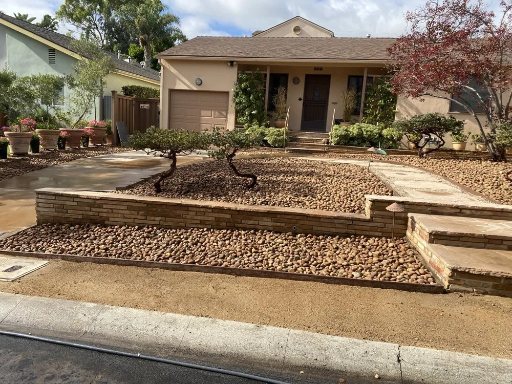 Custom outdoor landscaping for beautiful yards in Los Angeles, CA by Urban Green Services