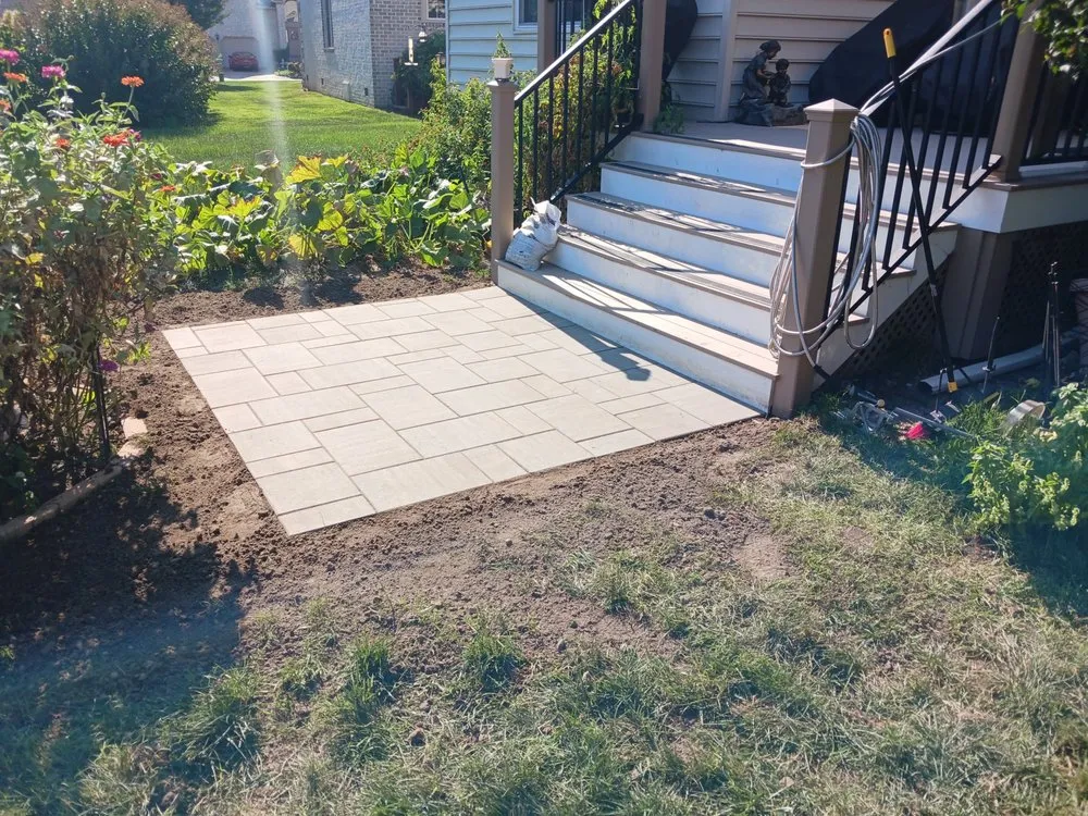 Local lawn care service for homes in Hampton, VA by Urban Hardscapes