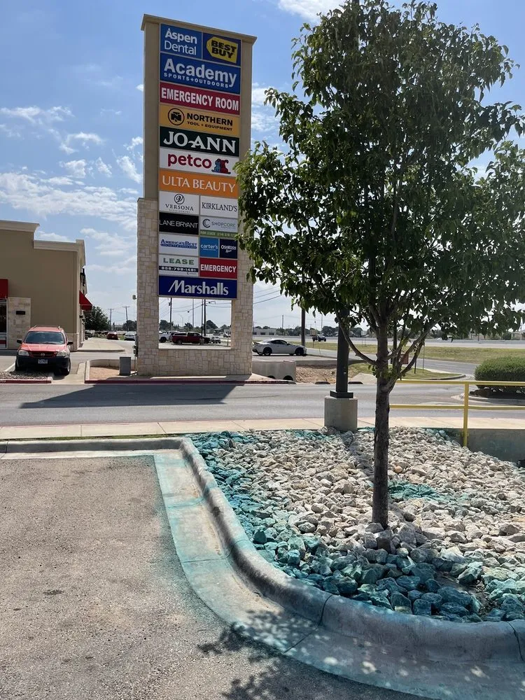 Affordable garden landscaping for residential properties across Midland, TX - Urban Industries