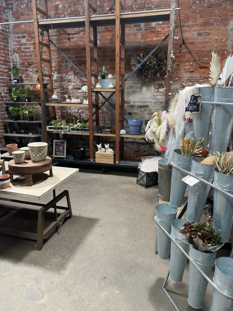 Custom yard maintenance experts serving Philadelphia, PA - Urban Jungle