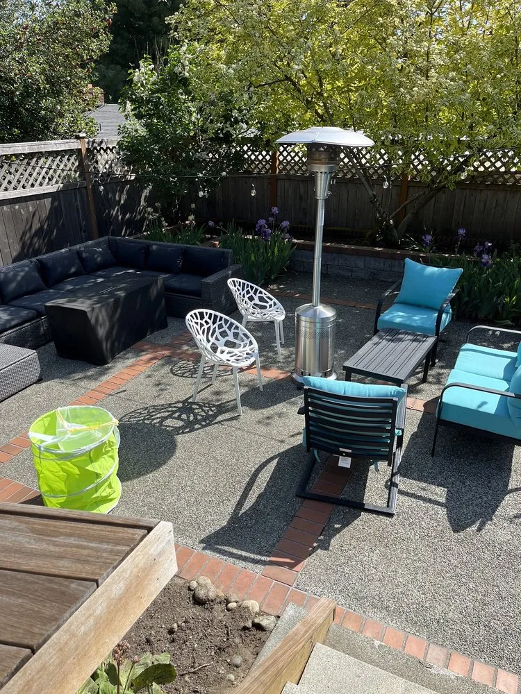 Custom residential landscaping in Seattle, WA - Urban Jungle