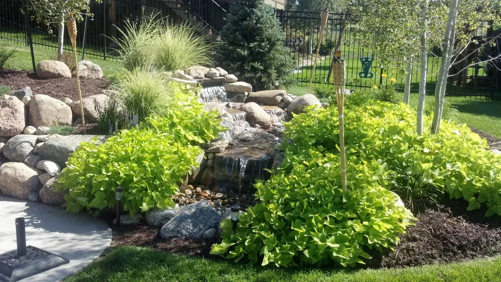 Custom garden landscaping in Blair, NE by Urban Landscapes
