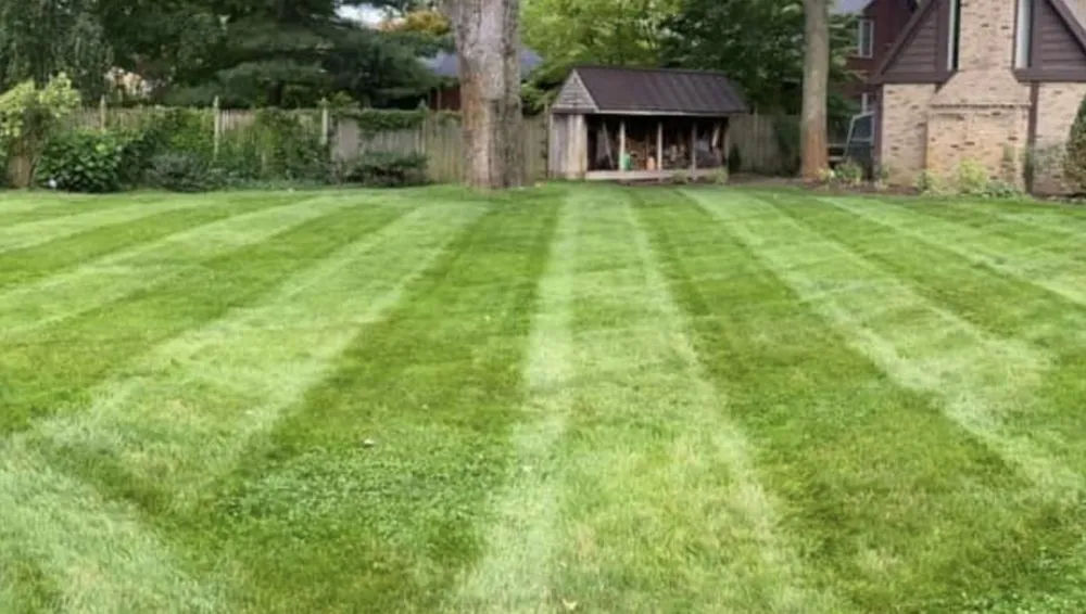 Top-rated garden landscaping in Nacogdoches, TX by Urban Leaf Lawn Care