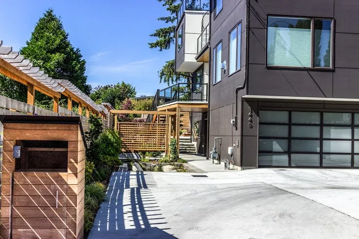 Trusted outdoor landscaping experts serving Seattle, WA - Urban Oasis Design & Construction