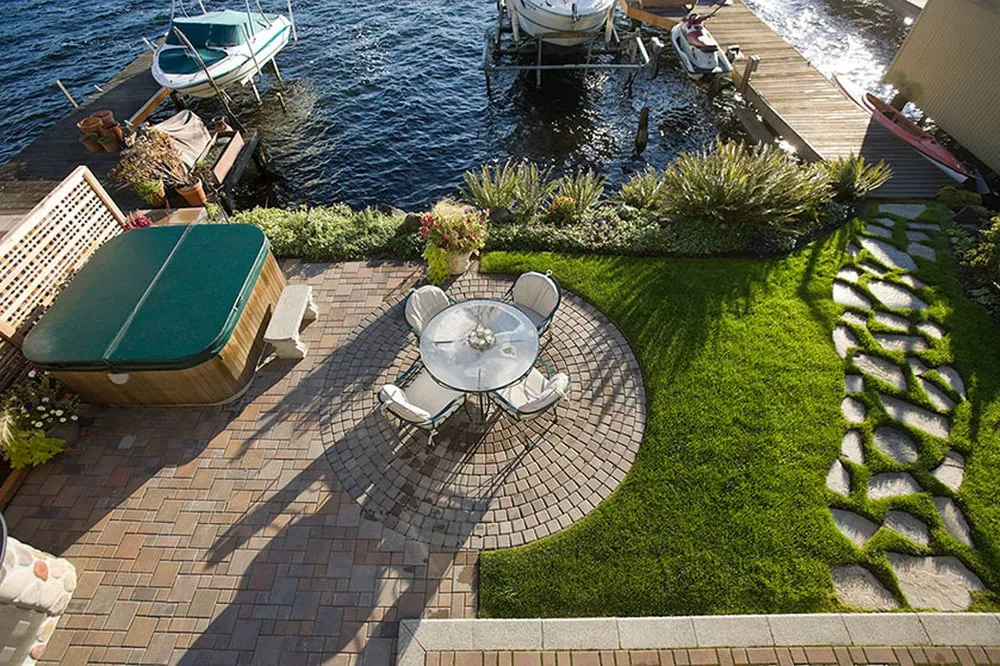 Professional lawn care service for homes in Seattle, WA by Urban Oasis Design & Construction