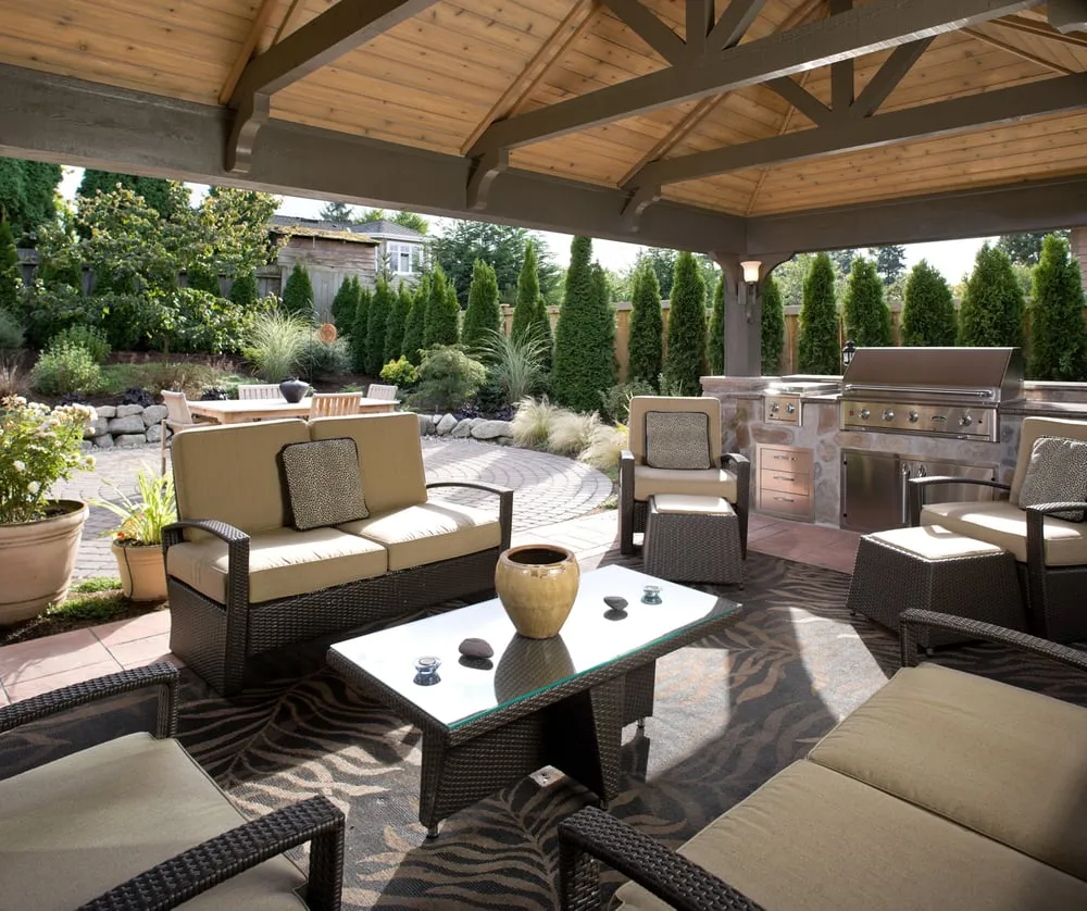 Expert yard cleanup service experts serving Seattle, WA - Urban Oasis Design & Construction