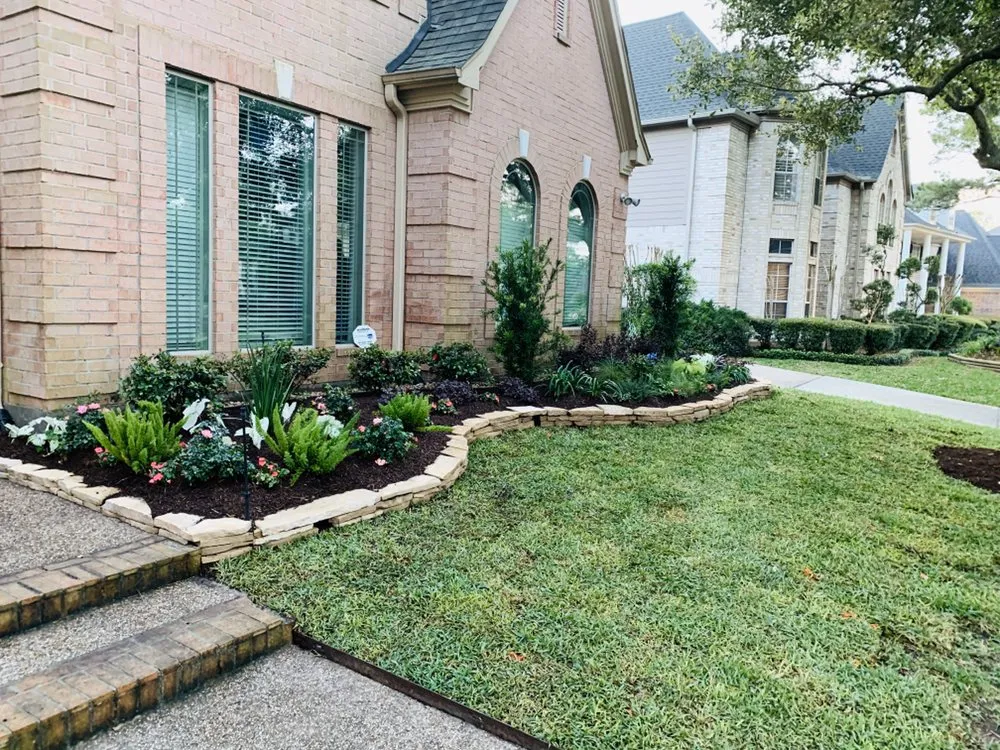 Expert lawn mowing service in Katy, TX by Urban Oasis Landscape