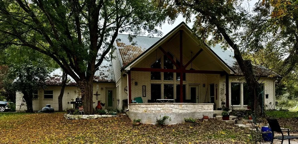 Professional garden landscaping in Forest Hill, TX - Urban Oasis Outdoor Living