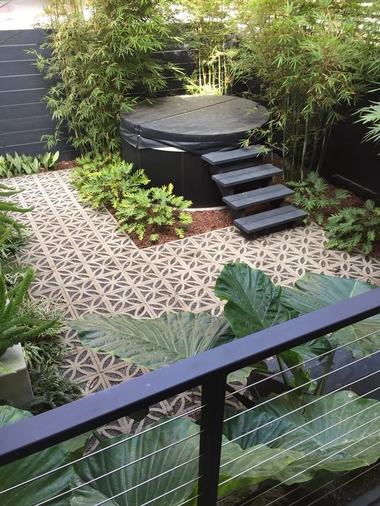 Affordable lawn care service in San Pedro, CA by Urban Organics Design, Inc