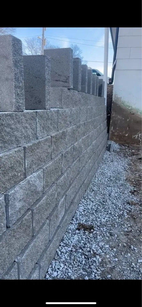 Reliable lawn care service in Ofallon, MO - Urban outdoor services