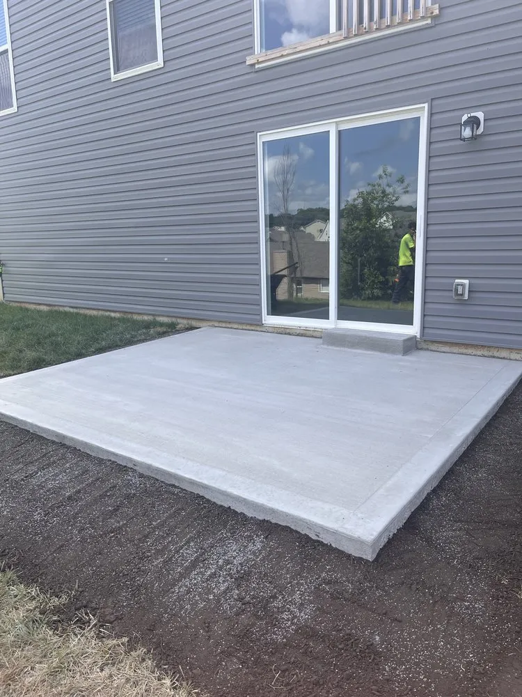 Expert landscape installation experts serving Ofallon, MO - Urban outdoor services