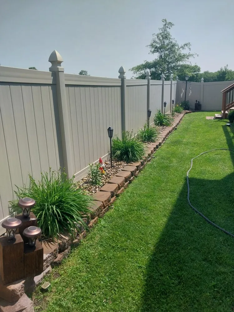Expert outdoor landscaping for homes across Troy, IL - Urban Paradise