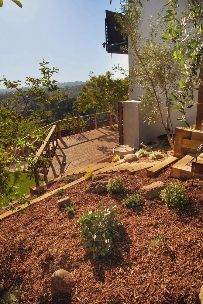 Top-rated outdoor landscaping experts serving Van Nuys, CA - Urban Soil Landscape