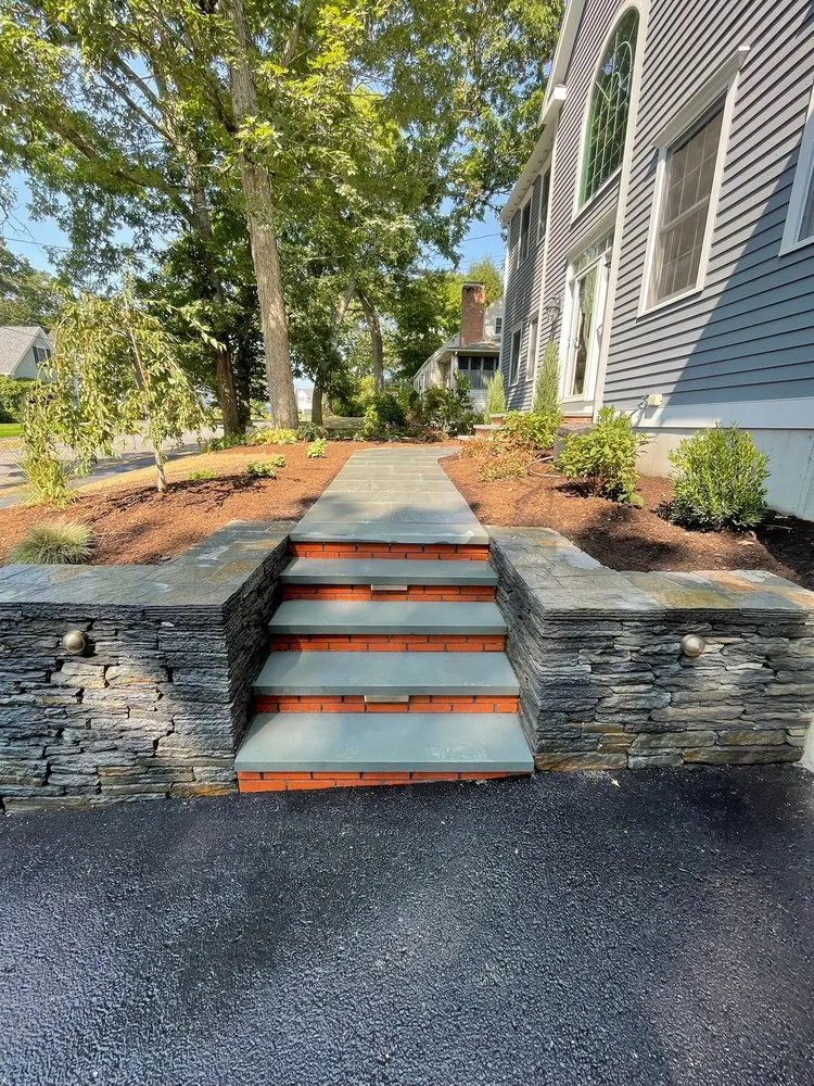 Custom residential landscaping in Dartmouth, MA - Urban Stone Masonry Construction