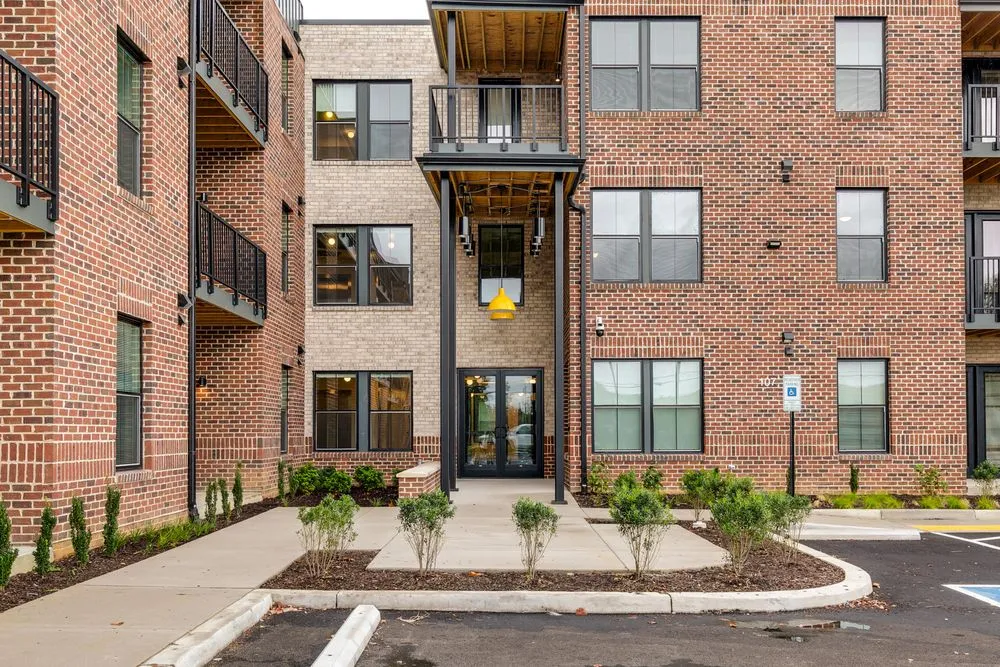 Top-rated garden landscaping in Richmond, VA by UrbanCore Construction