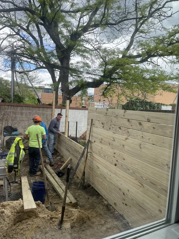 Local lawn care service experts serving Philadelphia, PA - UrbanScape Solutions