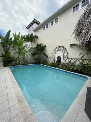 Urbina Lawn Care Logo