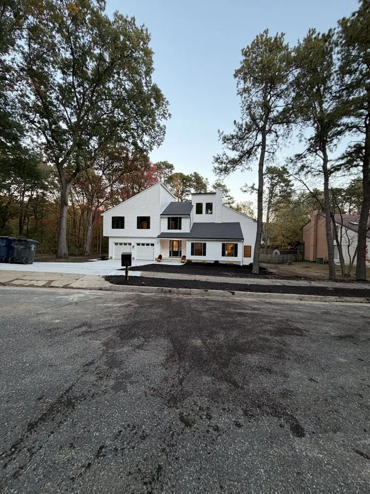 Affordable yard cleanup service in Hammonton, NJ by Urbina’s Landscaping