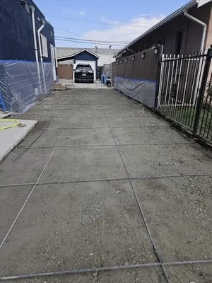 Urbinas Landscaping Logo