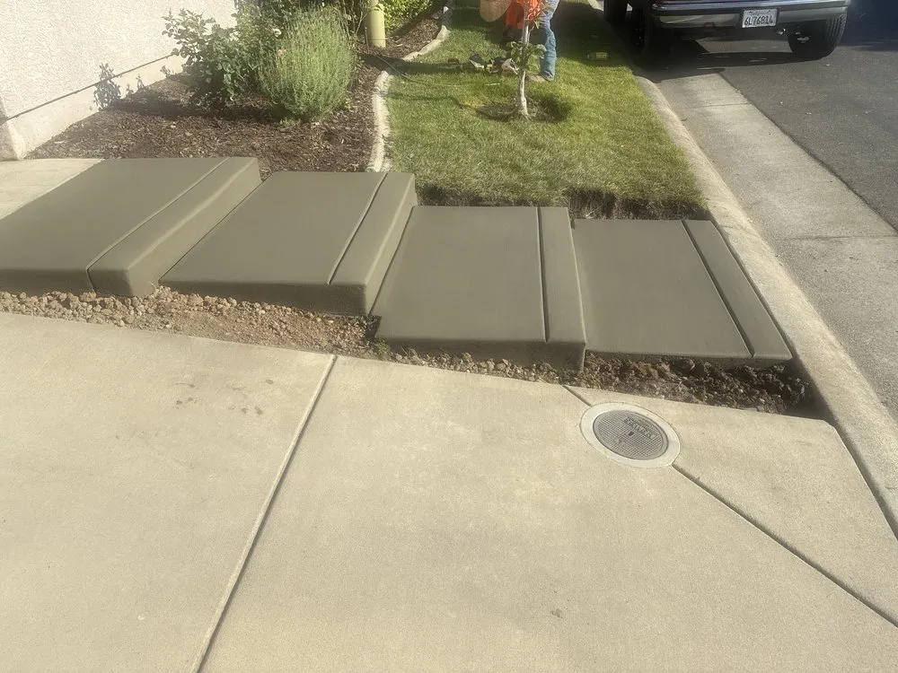 Professional garden landscaping in Sacramento, CA by Uribes Landscaping