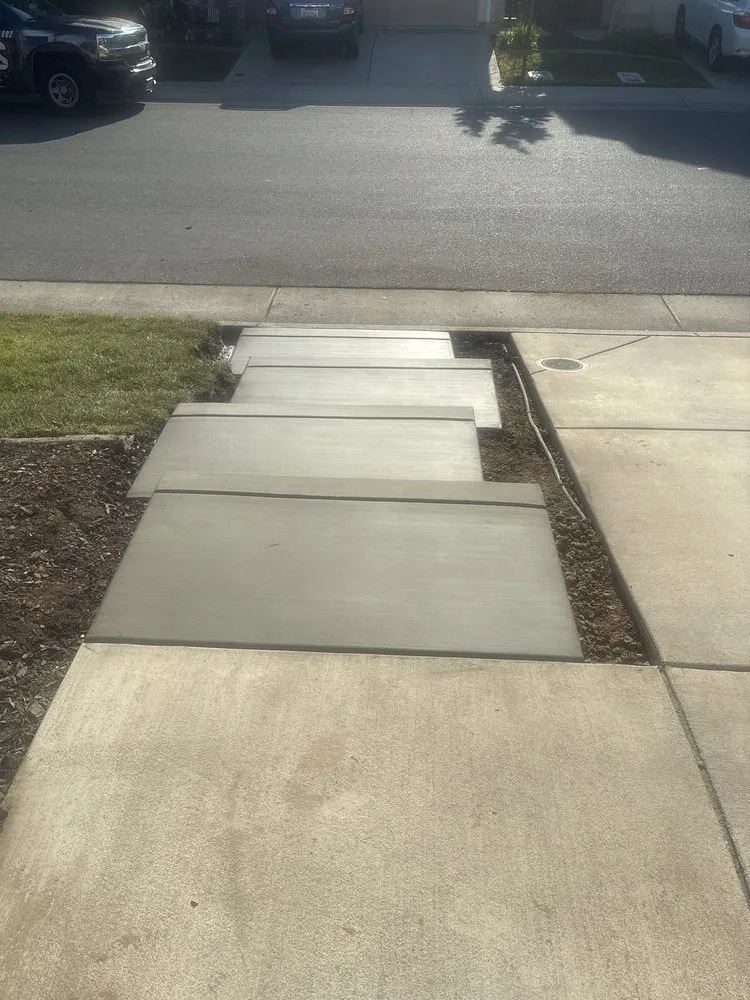 Affordable garden landscaping experts serving Sacramento, CA - Uribes Landscaping