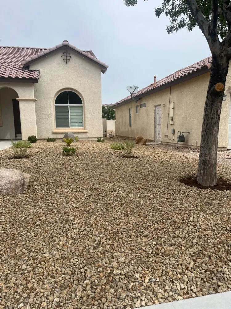 Trusted lawn mowing service in Las Vegas, NV - Uribes Lawn Maintenance