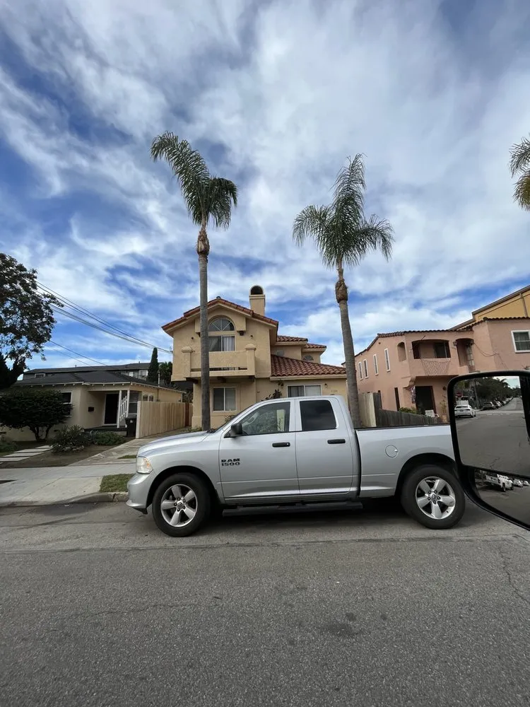 Top-rated landscaping services in Los Angeles, CA - Uriel Banuelos Tree Surgeons