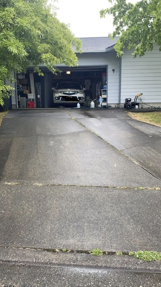 Reliable landscaping services experts serving Mount Vernon, WA - Uriels and Emmanuels