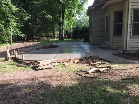 Local yard cleanup service with custom design across Waukegan, IL - Uriels Landscaping & Concrete