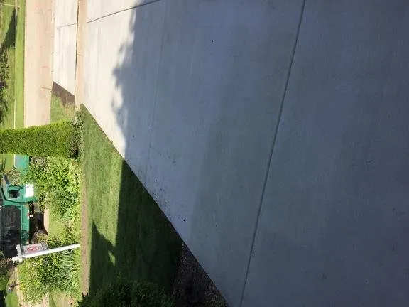 Reliable lawn care service in Waukegan, IL by Uriels Landscaping & Concrete