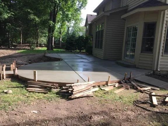Expert landscape installation for beautiful yards across Waukegan, IL - Uriels Landscaping & Concrete