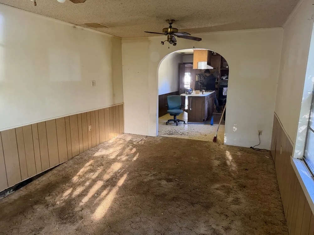 Top-rated residential landscaping near you across Marshall, TX - Uriel’s Lawn Care & Junk Removal