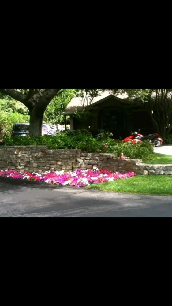 Top-rated landscape installation in Menlo Park, CA - Urizar Gardening