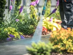 Local landscaping services experts serving Panama City, FL - Urra's Lawn Service