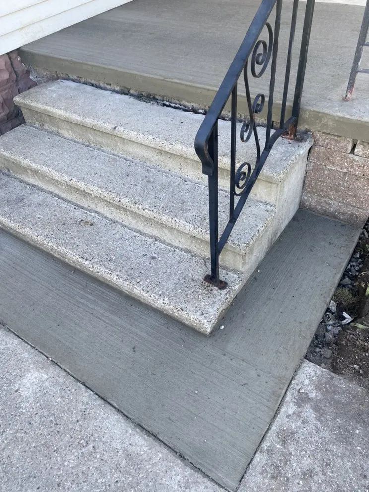 Professional lawn care service experts serving Leslie, MI - US Groundsmen