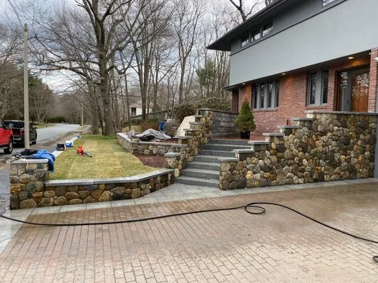 US Landscaping & Construction