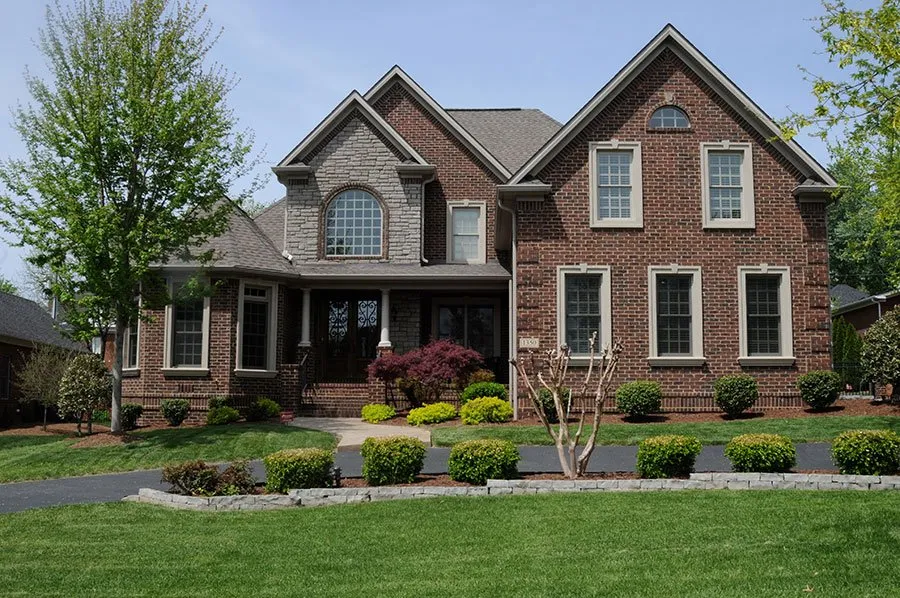 Professional outdoor landscaping in Bowling Green, KY - US Lawn & Landscape