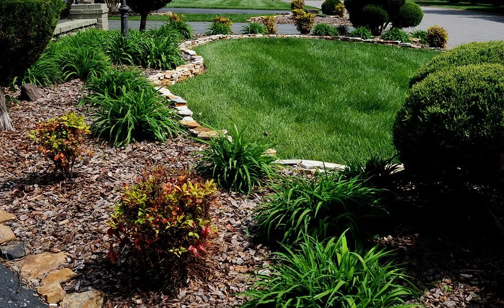 Trusted lawn care service for homes in Bowling Green, KY by US Lawn & Landscape