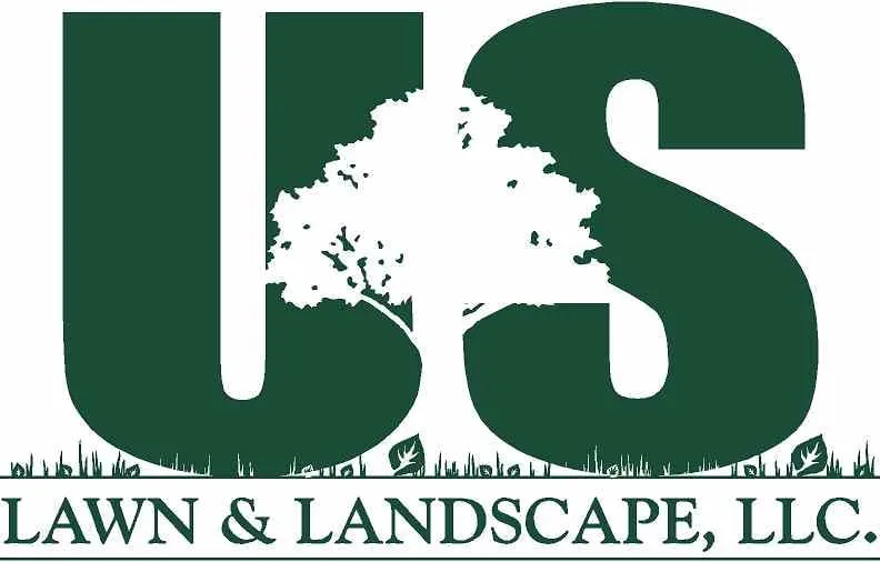 Custom outdoor landscaping in Bowling Green, KY by US Lawn & Landscape