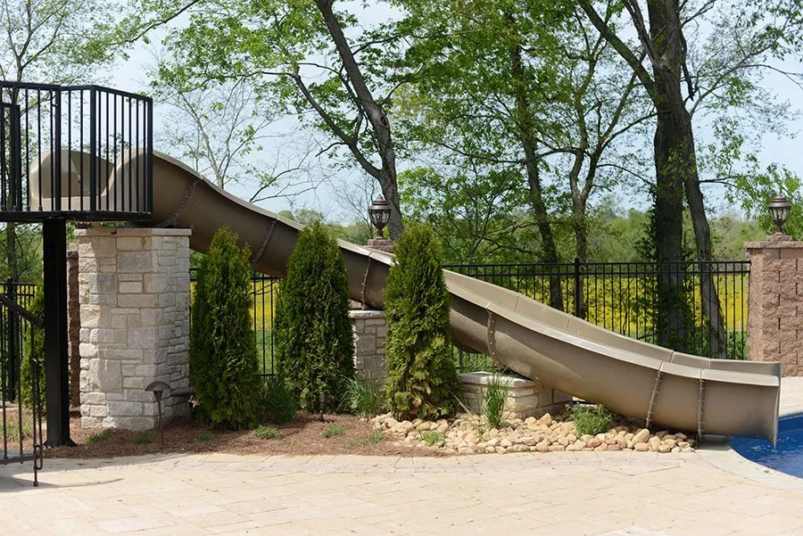 Top-rated lawn mowing service experts serving Bowling Green, KY - US Lawn & Landscape