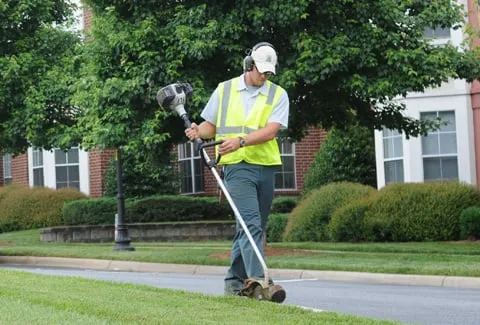 Affordable lawn care service experts serving Chardon, OH - US Lawns