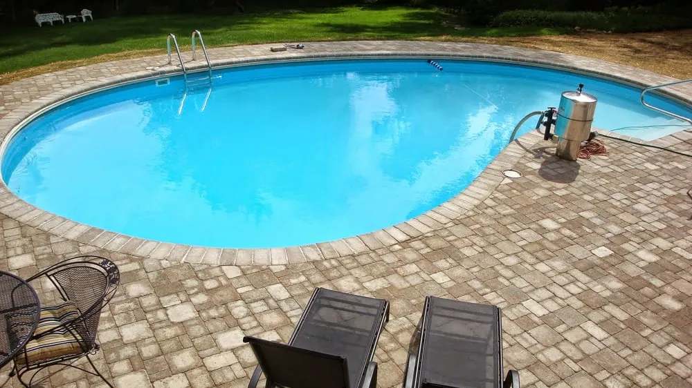 Expert lawn mowing service in Chardon, OH - US Lawns