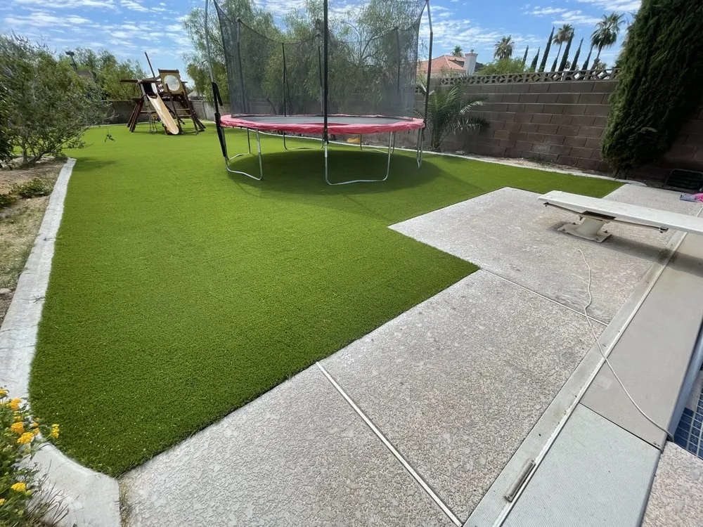 Custom yard maintenance for beautiful yards in Las Vegas, NV by US Turf