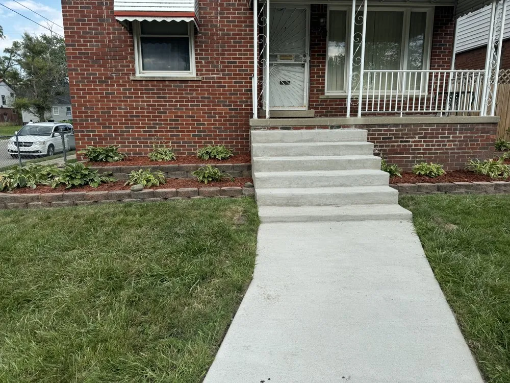 Affordable residential landscaping for residential properties in Detroit, MI by Ussery Landscaping