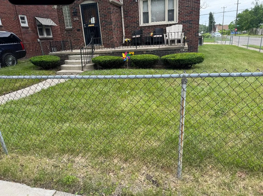 Top-rated lawn mowing service for homes in Detroit, MI by Ussery Landscaping