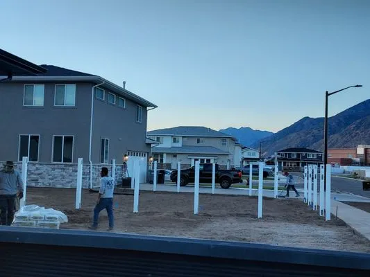 Utah mdc landscaping Logo