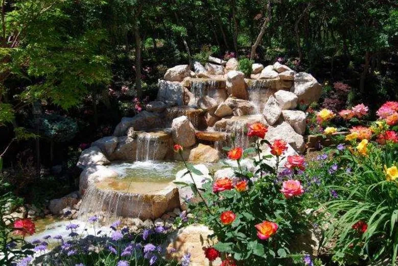 Top-rated lawn mowing service in Layton, UT by Utahscapes Landscaping