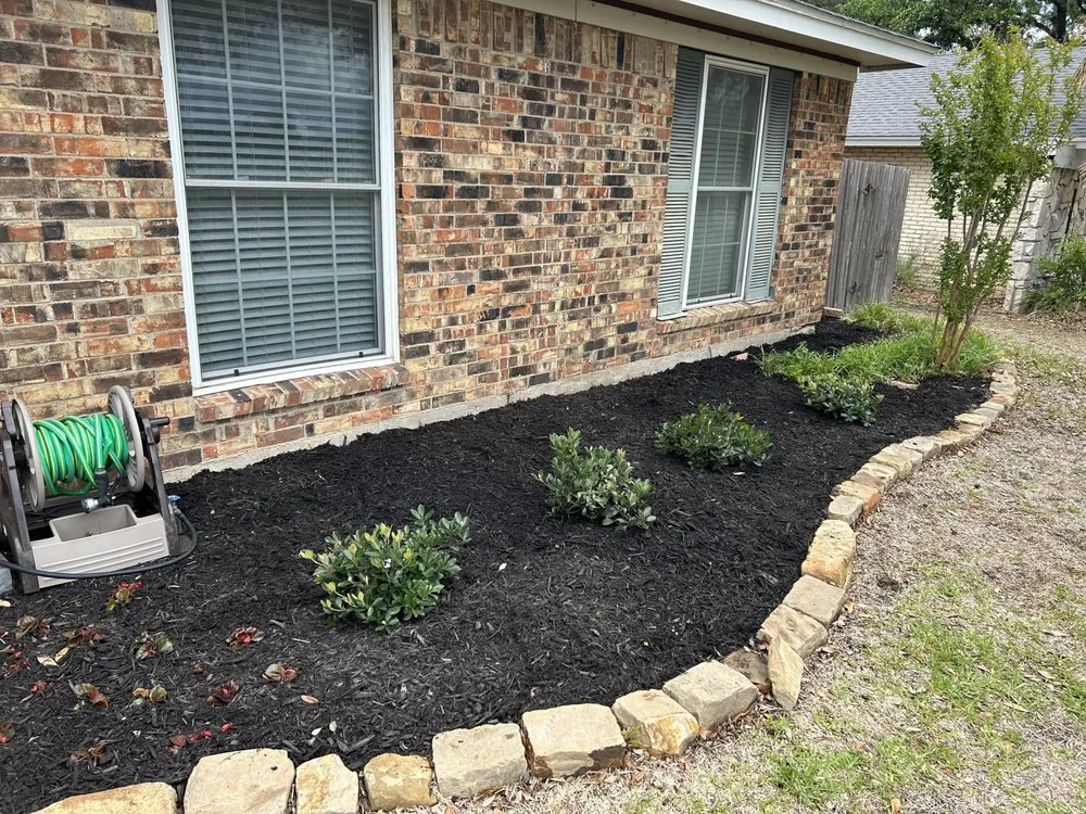 Top-rated garden landscaping in Richardson, TX by Utopian Landscaping